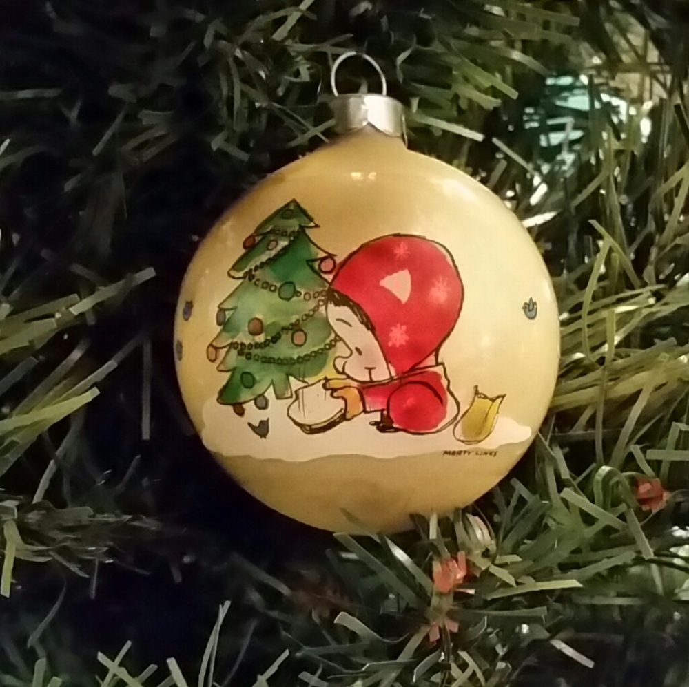 Hallmark 1976 Marty Links Christmas Glass Ornament